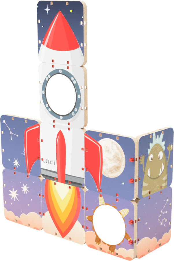 Rakete aus LOCI-Rahmen mit Weltraum-Motiven